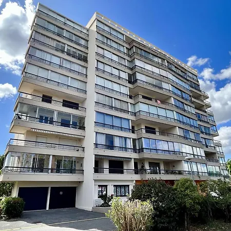 Appartement 3 Pièces 6 Couchages Sur Ar200-075 *